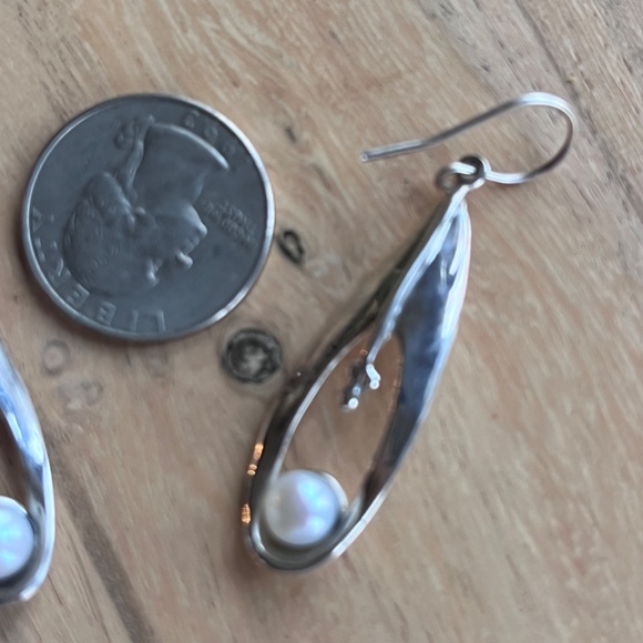 Vintage HG Isreal 925 Hagit Gorali sterling and pearl drop earrings - modernist - Picture 6 of 7